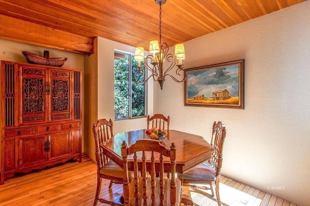 Casa De Los Arboles! Delight & Solitude Abound! Pine Cove Esterno foto