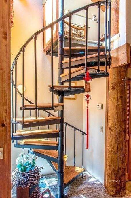 Casa De Los Arboles! Delight & Solitude Abound! Pine Cove Esterno foto